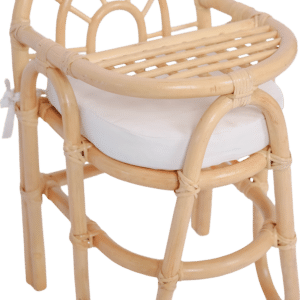 Børnestol Nordlys Furniture Tanjung i håndflettet naturbrun rattan letvægts H53xB31xD33 cm med aftagelig hynde skandinavisk design til børneværelset