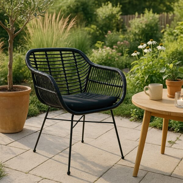Nordstjerne fletstol | Sort polyrattan m. hynde