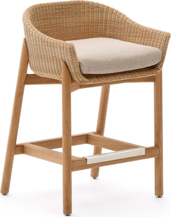 Udendørs barstol Kave Home Galea beige i teak og syntetisk rattan